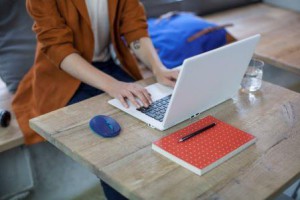 Logitech M535 Bluetooth Mouse